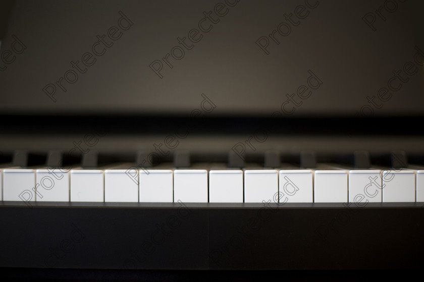 Piano-016 
 Piano and sheet music 
 Keywords: monochrome