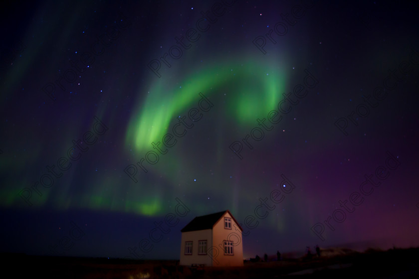 1011 aurora full res 
 Aurora Borealis, Iceland 
 Keywords: Aurora Polaris, Aurora Borealis, Night, Sky, Iceland, Ice, Winter, Majestic, Cold, Nature, North, Star, Geomagnetic Storm, Beauty In Nature, Arctic, Space, Frozen, Nordic Countries, Scandinavian Ethnicity, Auroral Zone, House