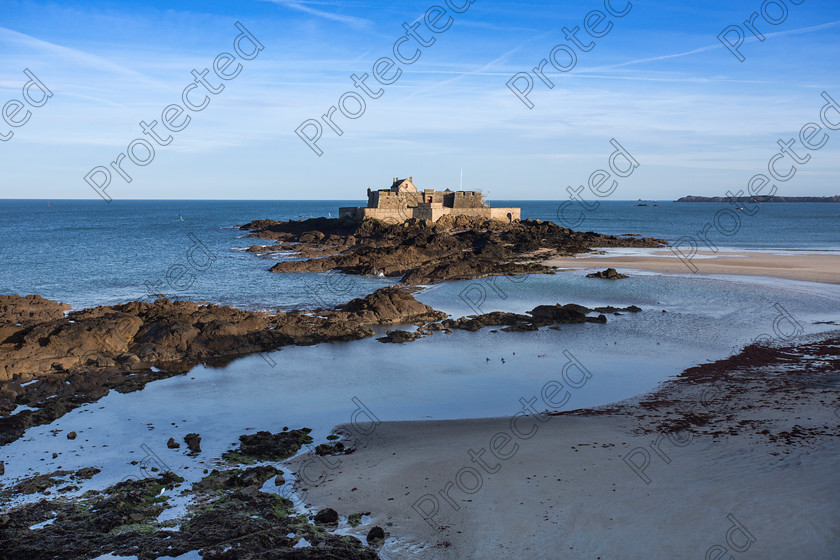 6H1C1888 
 St Malo, coast of Brittany, France 
 Keywords: malo, st, france, saint, beach, travel, old, city, brittany, landscape, sea, architecture, view, building, tourism, wall, europe, sand, tower, fortress, fort, nature, ancient, fortification, castle, winter, St Malo, boats,